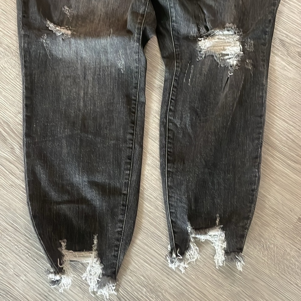 Judy Blue Skinny Fit Lite Black Distressed Jeans Size 24W - Picture 5 of 15
